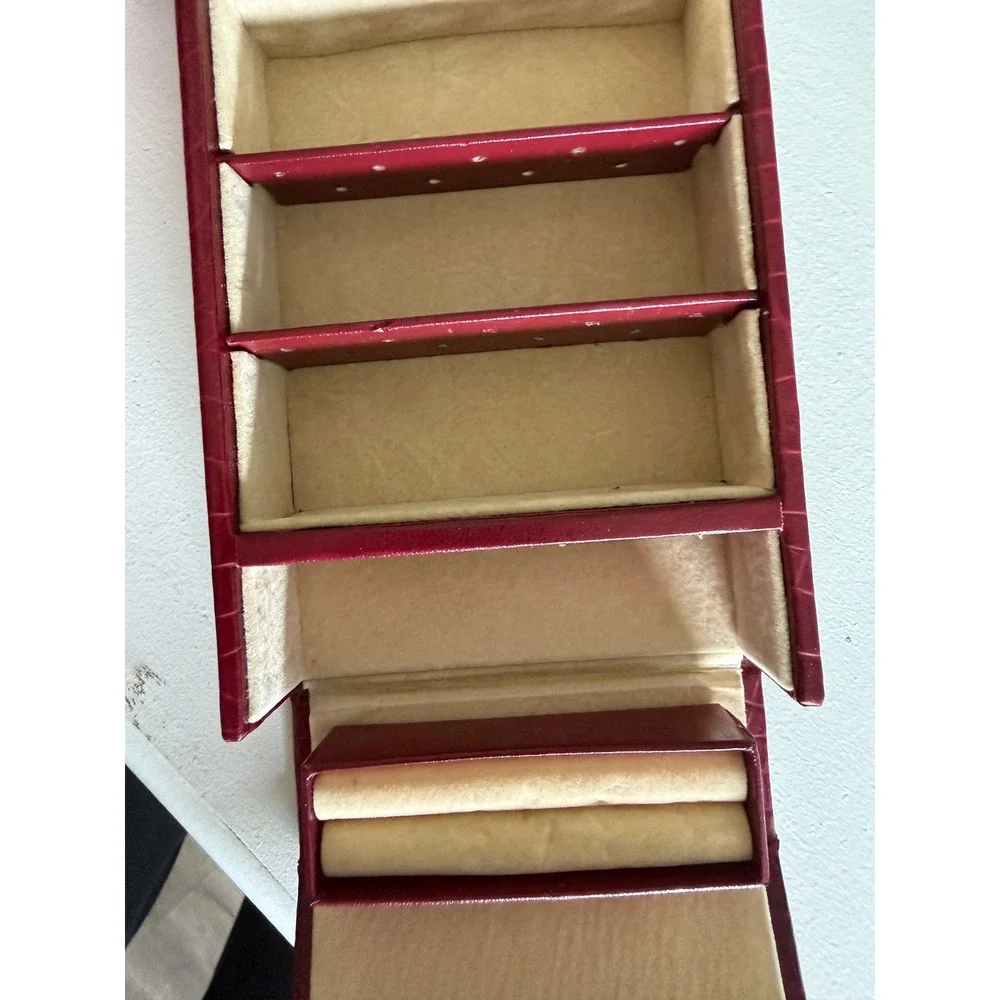 Dulwich Designs Burgundy Croc Embossed Jewelry Travel Case with Mirror & Handle
